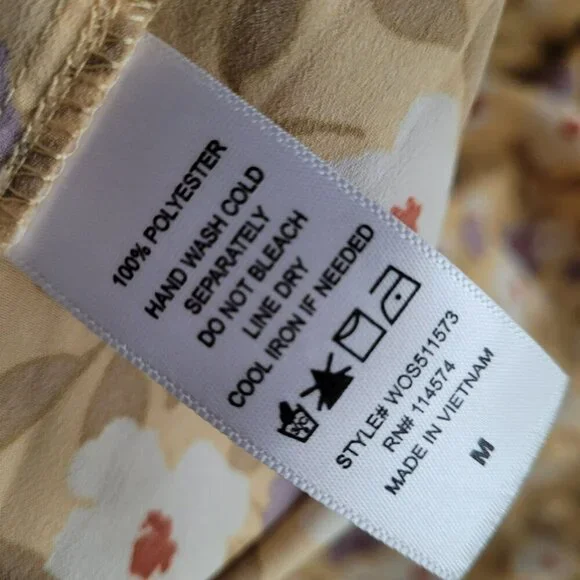 Pleione Floral Long-Sleeve Blouse With Shirred Cuffs Size M - Picture 3 of 5